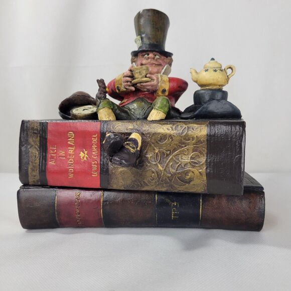 Rare Alice in Wonderland Sculpture Figurine Book Worms The Penny Whistle Group - Picture 12 of 16